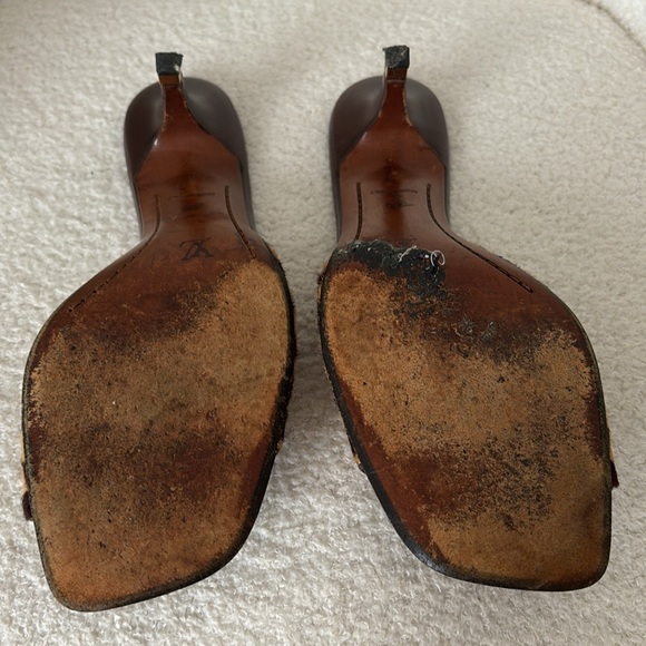 Louis Vuitton Kitten Heeled Sandals size 40 - Picture 4 of 5